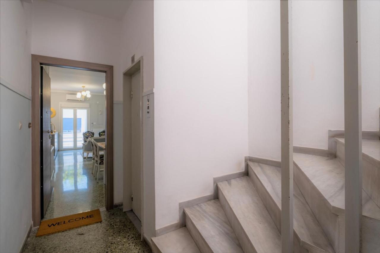 Luxury Penthouse In Prime Central Athens Thissio By Ghh Exterior photo